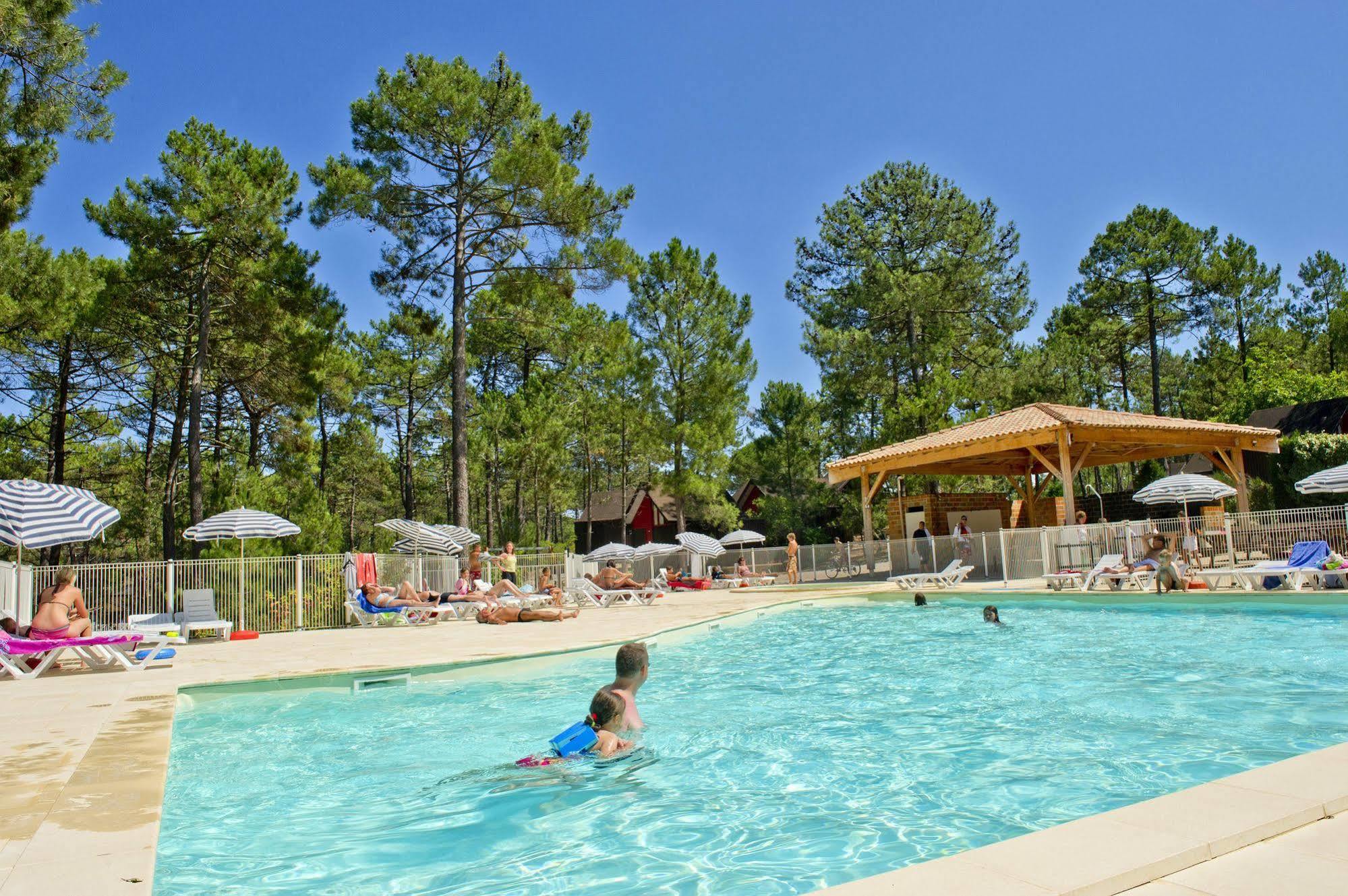 Vtf Les Oyats Sylvadoures Holiday park 2*