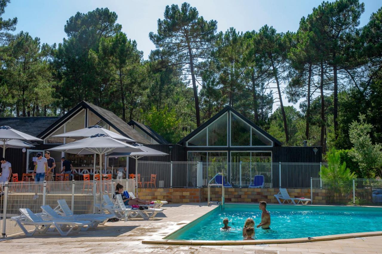Vtf Les Oyats Sylvadoures Holiday park Maubuisson